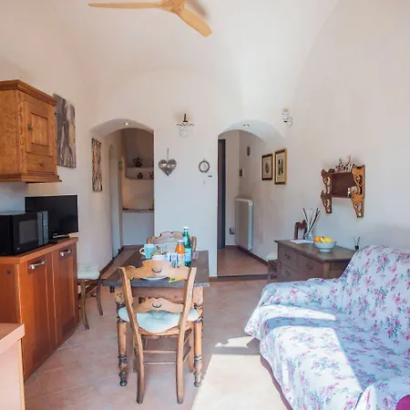 Casa Di Lella 1-bed Balcony & Old Town - Happy Sanremo